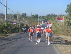 Semarak Gerak Jalan 17 Km HUT ke-80 RI di Perbatasan Timor Leste