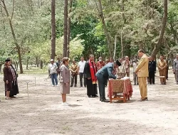 Di Pantai, Kekuasaan Dilantik: Tiga Sumpah SBS untuk Malaka yang Harus Bekerja dengan Nurani