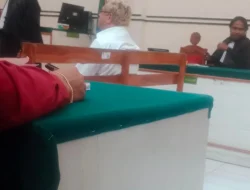 Pejabat, Pukulan, dan Ujian Hukum