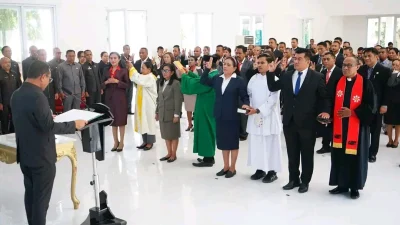 Pelantikan yang Menyentuh Nadi Layanan