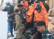 Korban Gempa Nagekeo M7,7 Capai 90 Orang